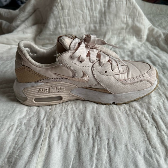 Nike Air Max Excee Sneaker - Picture 3 of 8